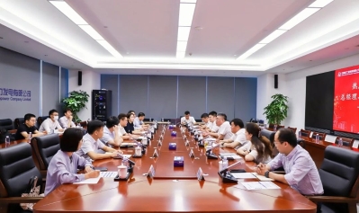 張焰與中核環(huán)保總經(jīng)理、黨委副書記趙翼鑫座談交流-1 張焰與中核環(huán)保總經(jīng)理、黨委副書記趙翼鑫座談交流-1